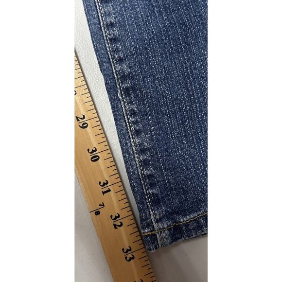 Levi’s 550 Jeans Women’s Size 12 Long Blue Medium Wash Relaxed Bootcut Red Tab - Picture 8 of 11